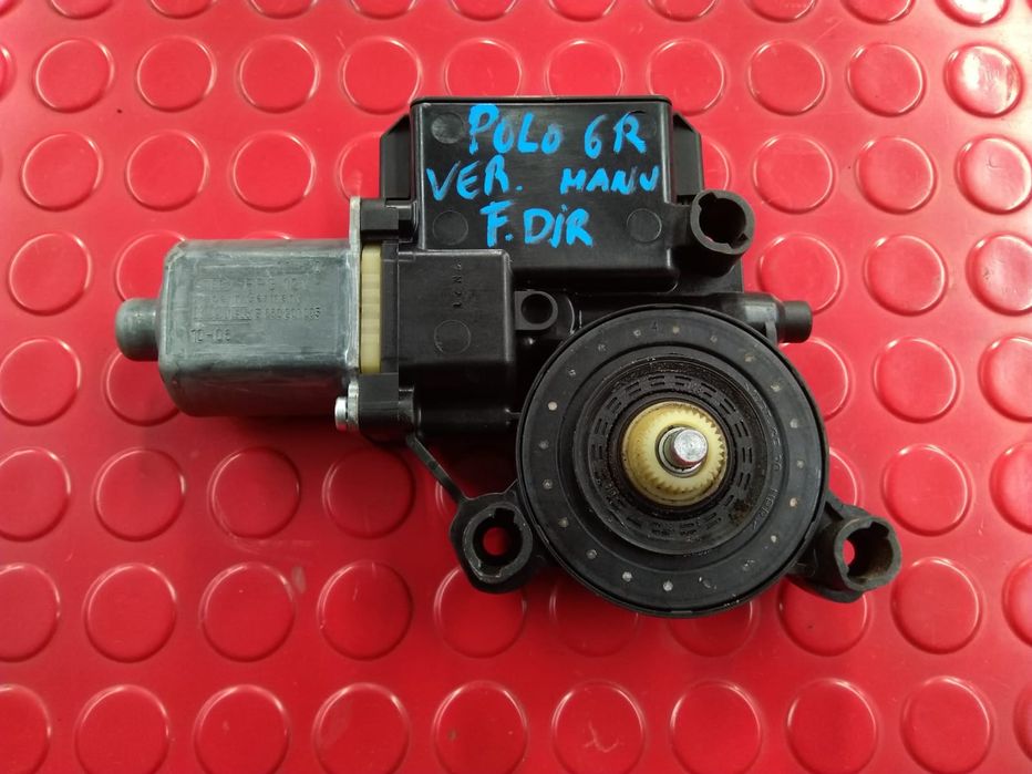 Motor Elevador Frente Dir 6R0959802T - VW POLO V