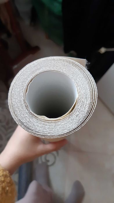 Шпалери на вініловій основі