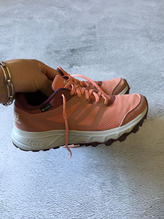 Трекінгові кросівки Salomon gore tex,  мембранні, 38 розмір