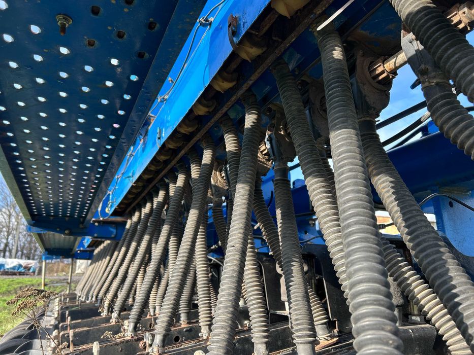 Сівалка прицепна зернова механічна Landoll 5211 6м