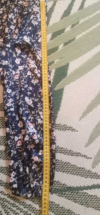 Bluzka elegancka Zara  38 M w kwiatki granatowa