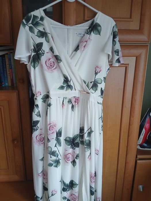 Elegancka sukienka