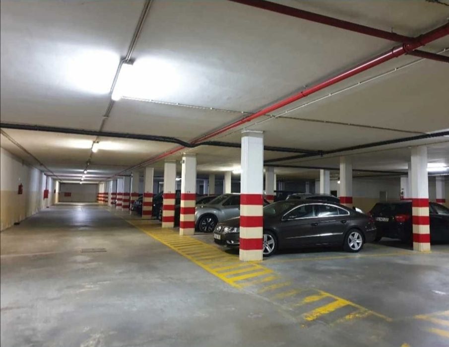 Lugar Garagem Matosinhos Sul