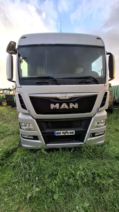 Продам вантажний автомобіль MAN TGX 18.440+СМТ зерновозний напівпричіп