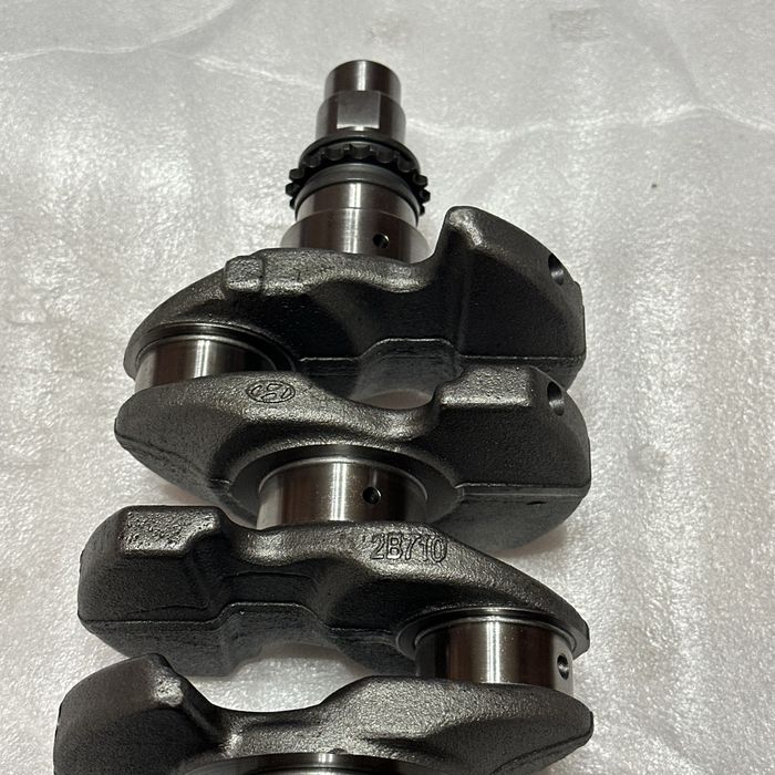 Коленвал Hyundai/Kia 231102B710, 231102B700