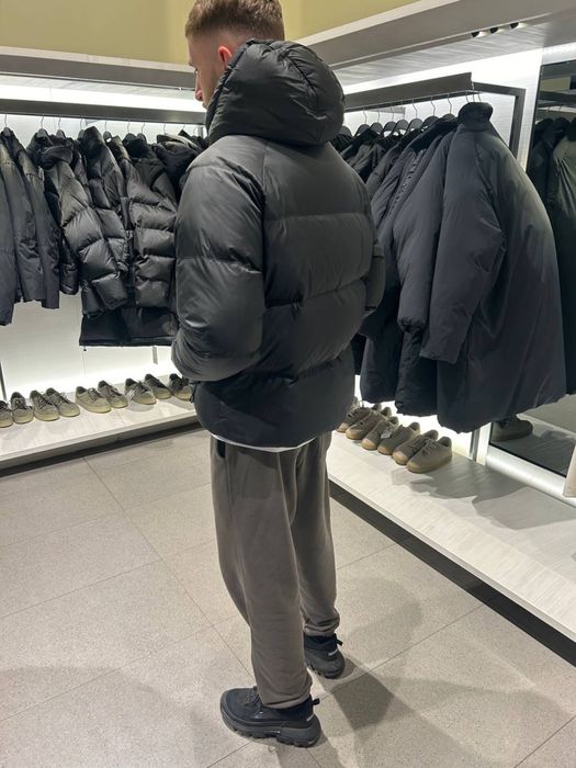 Чоловічий пуховик zara S