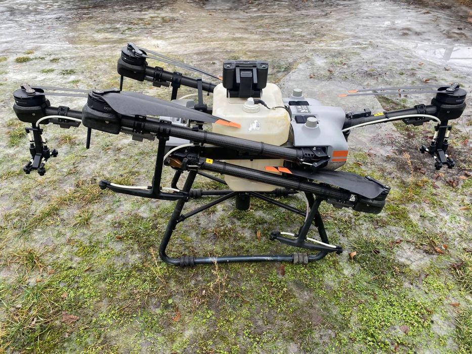 Агродрон DJI Agras Т30
