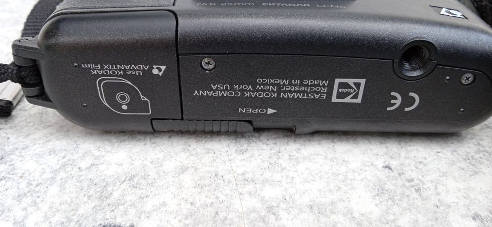 Máquina fotográfica rolo kodak vintage