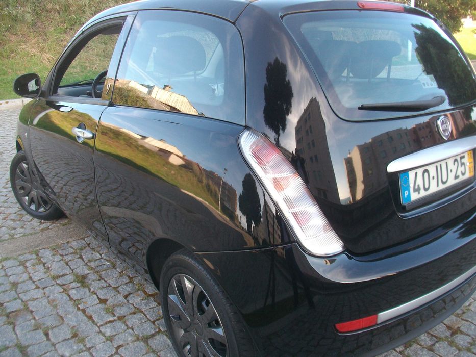 Lancia Ypsilon 1.2  de 2010 Impecável