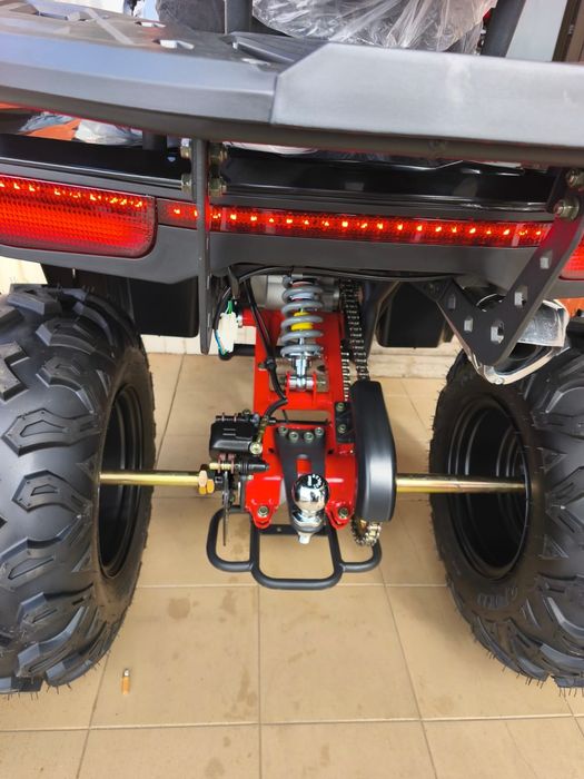 Moto 4 nova 180cc para 2 pessoas