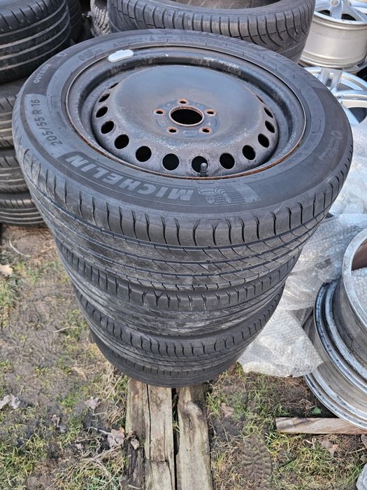 Шини 205/55/Р16 Michelin Primasy 4