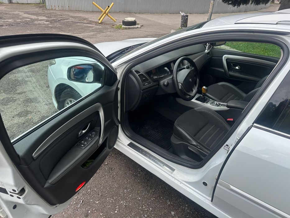 Renault laguna 2013