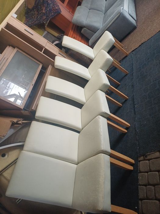 Krzesła  6 szt.  Transport