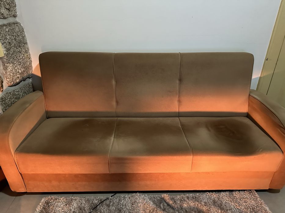 Sofa 3 lugares  camel