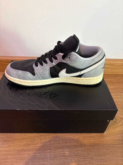 Nike Jordan 1 Low SE Cinza/Preto