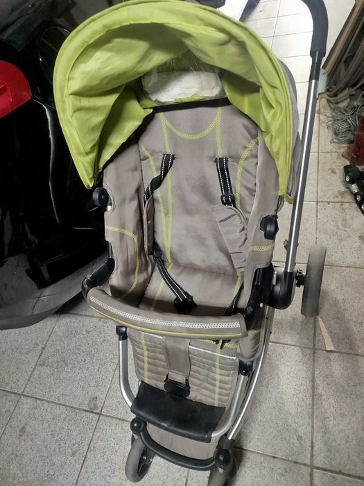 Carrinho bebé com ovinho