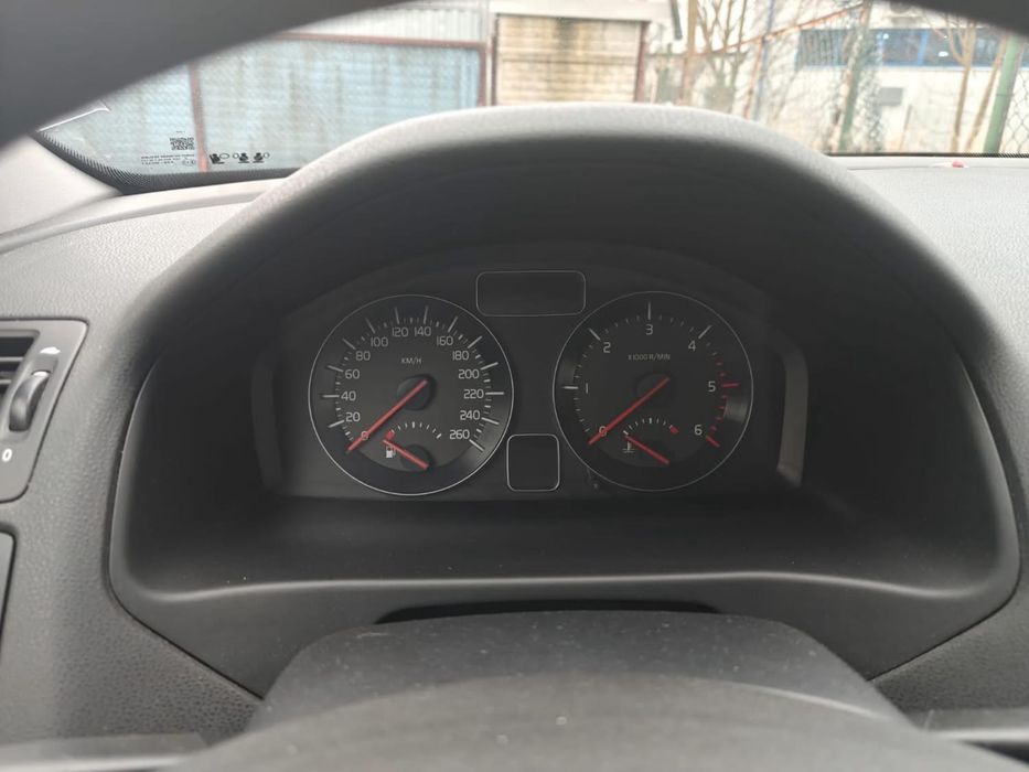 Volvo kombi v50