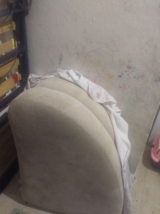 Estou a vender este sofá