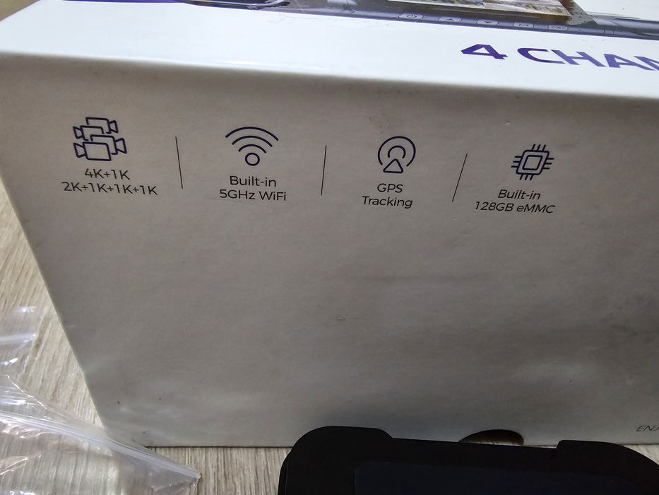 Відеореєстратор AZDOME M660 4 Channel 4k video 5G