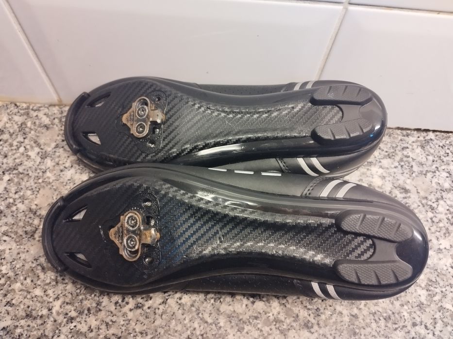 Sapatilha de ciclismo