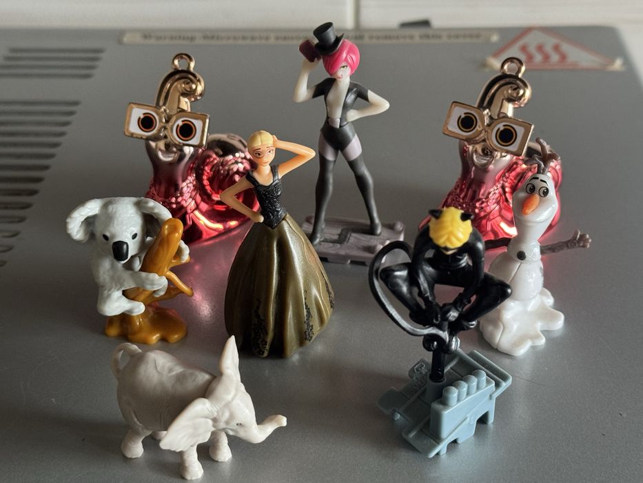 Кіндер фігурки (Різні) та BOB