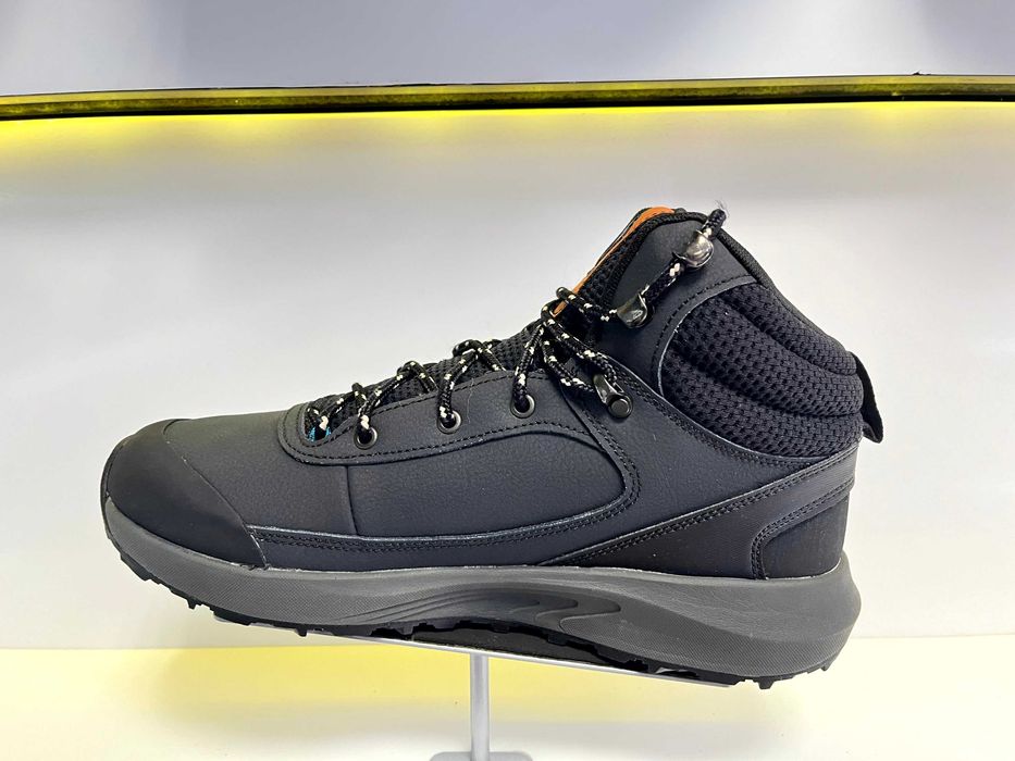 Ботинки Columbia Trailstorm Peak Mid (BM5578-010) оригинал