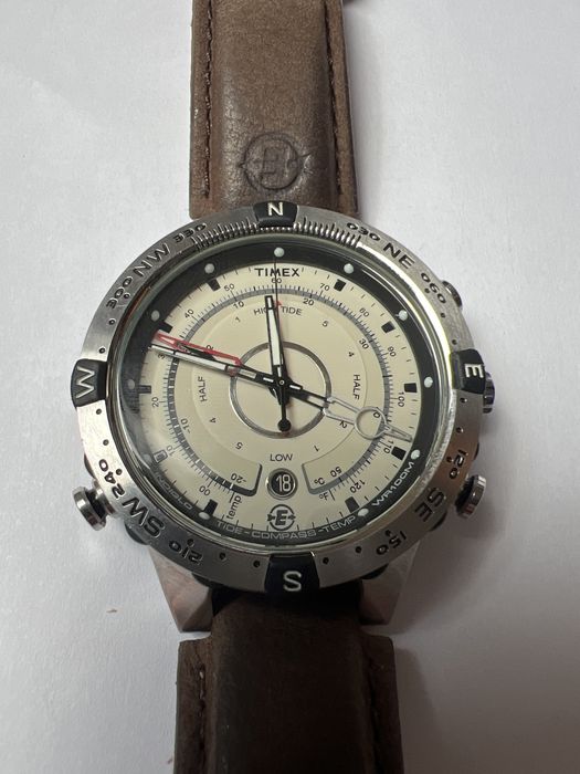 Zegarek męski Timex z kompasem