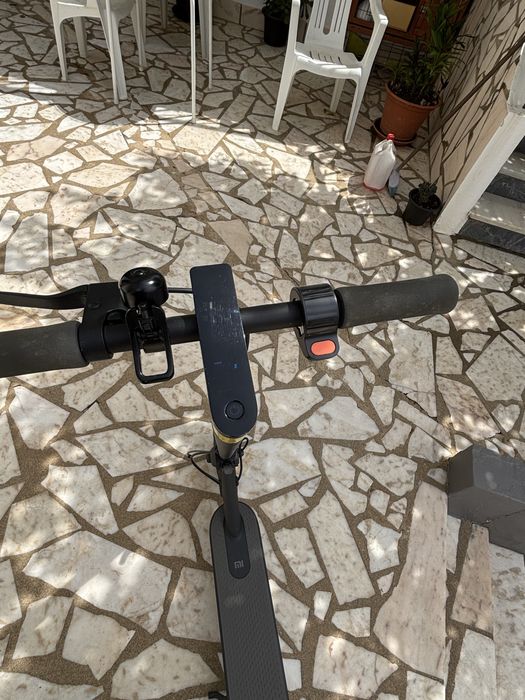 Trotinete Xiaomi Mi Electric Scooter Essential