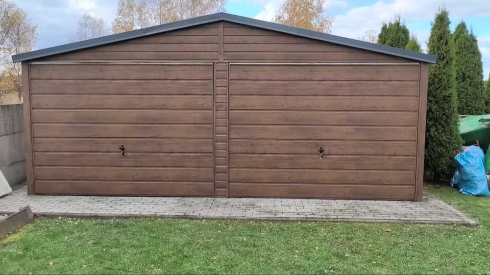 Garaże blaszane na wymiar – szybkie terminy