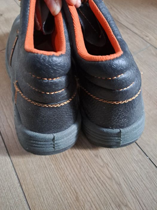 Buty, nowe, polskie, 38