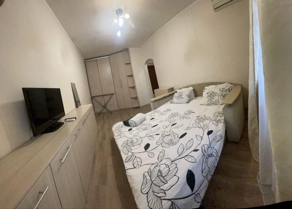 Почасово Посуточно пр Слобожанский 13 возле Моста