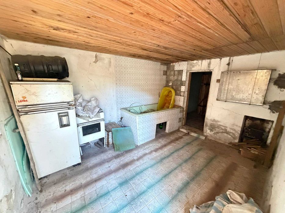 ПРЕКРАСНИЙ БУДИНОК з можливістю міської приписки ! є газ і вода! 38565
