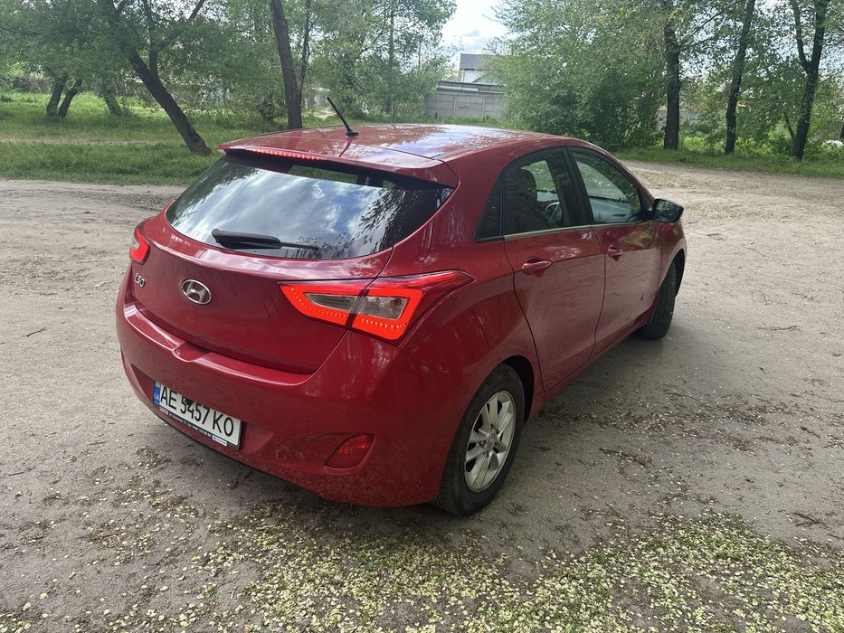 HYUNDAI I 30 2012 газ /бензин