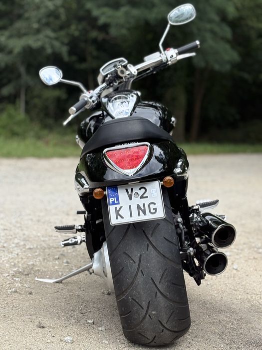 Potezny Suzuki Intruder VZR1800
