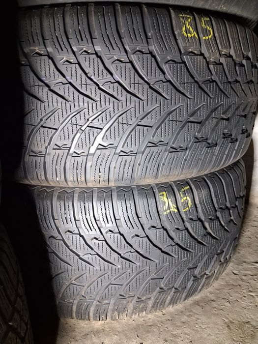 255/45 19 Nokian WR SUV 4