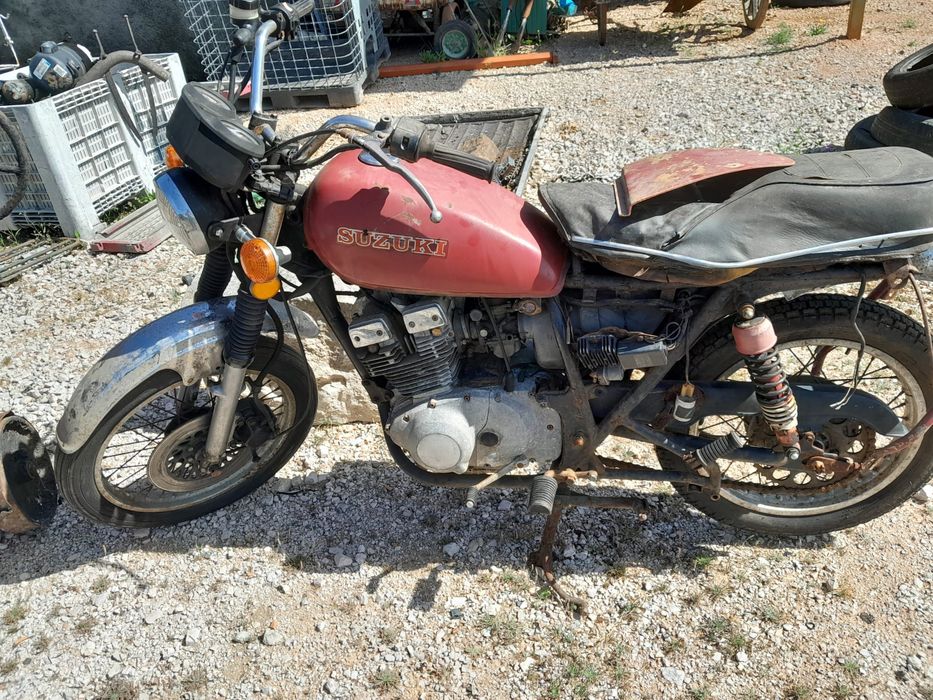 SUZUKI TSCC vermelha São Miguel de Poiares • OLX Portugal