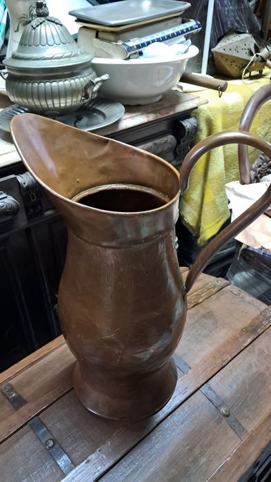 Jarros em cobre bom estado