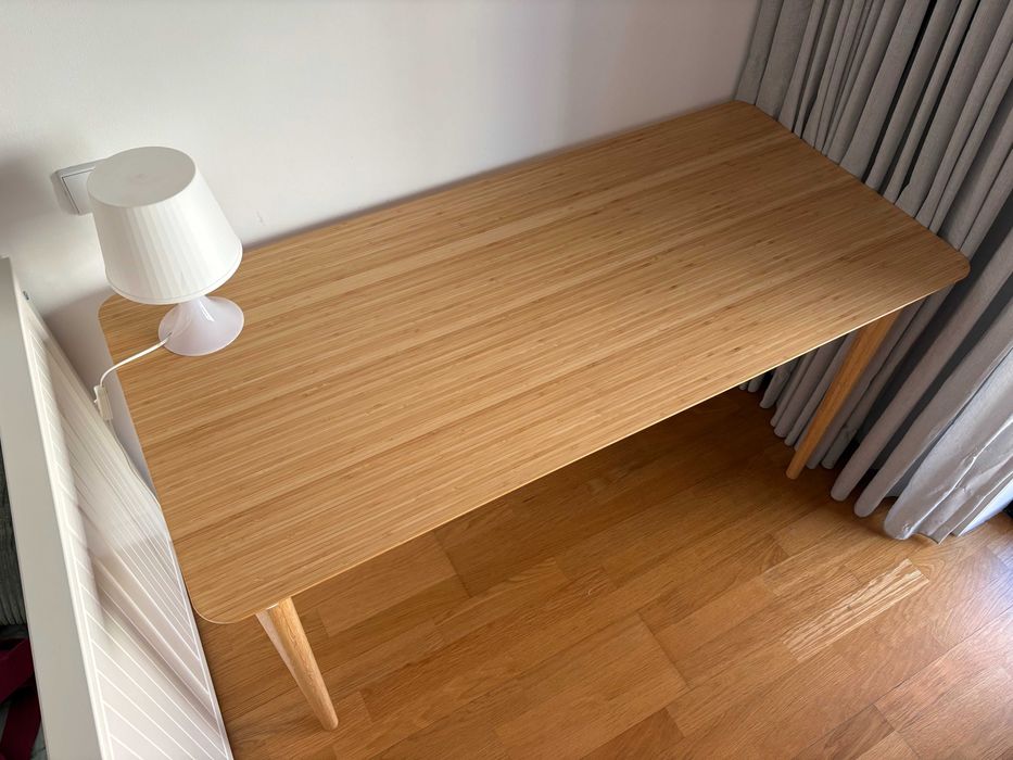 Secretária IKEA ANFALLARE / HILVER em bambu – Como nova