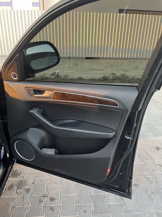 Продам Ауді Q 5