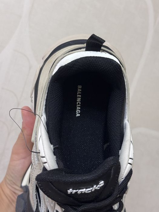 Balenciaga Track 2  Beige/Black 37р