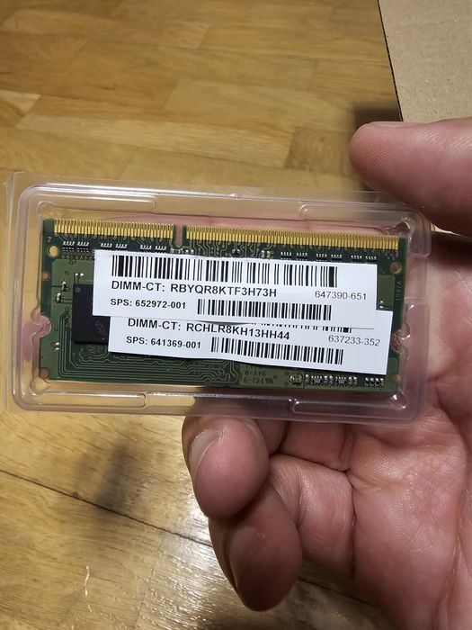 Memória RAM portátil 2GB DDR3L 1600MHz Micron
