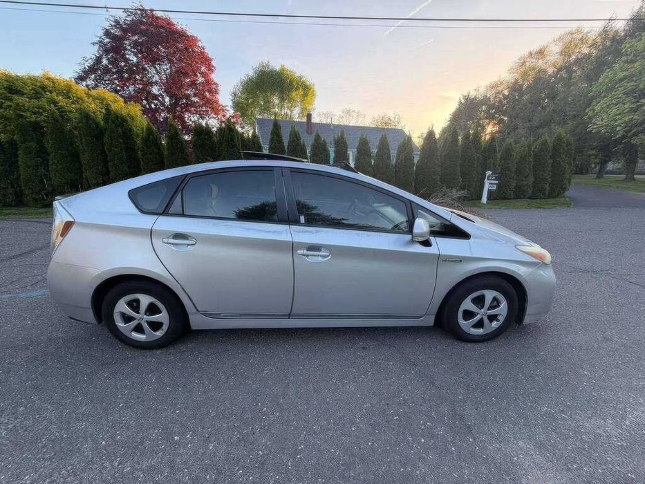Toyota Prius      2014