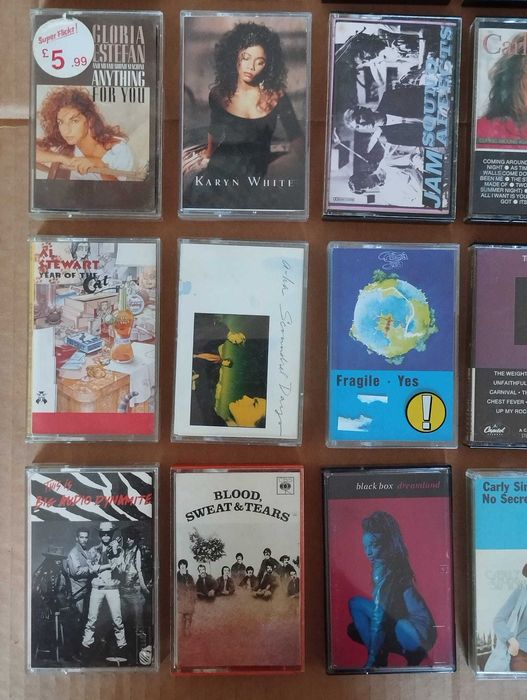 Várias Cassetes Antigas Internacionais #C04L01