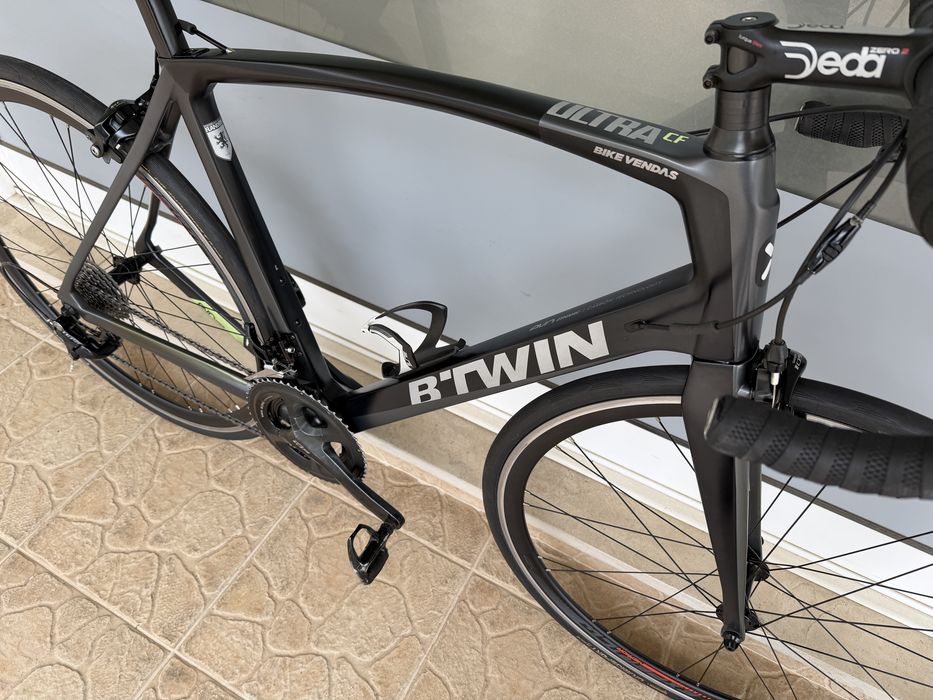 Bicicleta de estrada em carbono - 11v