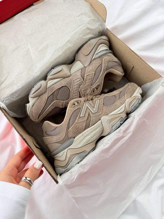 New Balance 9060 Brown Mushroom жіночі кросівки ню беланс 9060