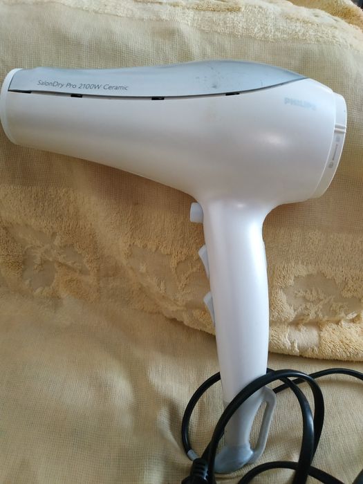 Фен Филипс Комфорт 1250)Филипс Salon Dry Pro 2100w