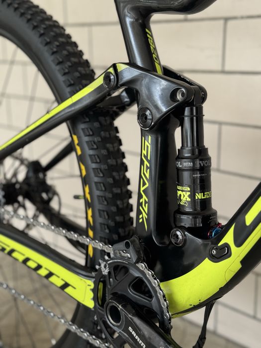 Bicicleta BTT suspensao total Scott spark 920