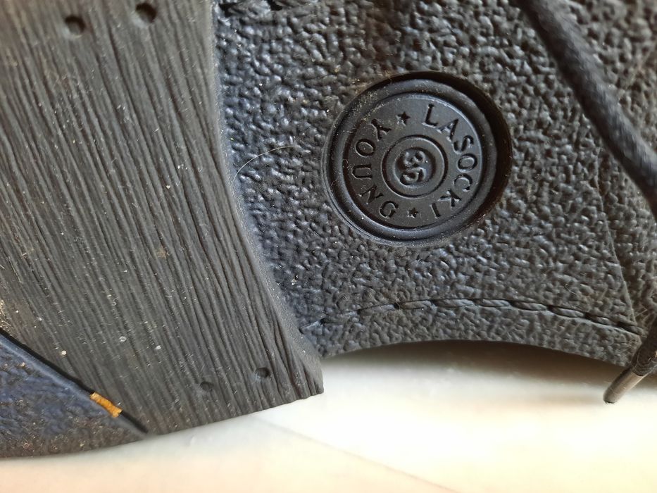 Pantofle r.36, dl wkładki 23 cm