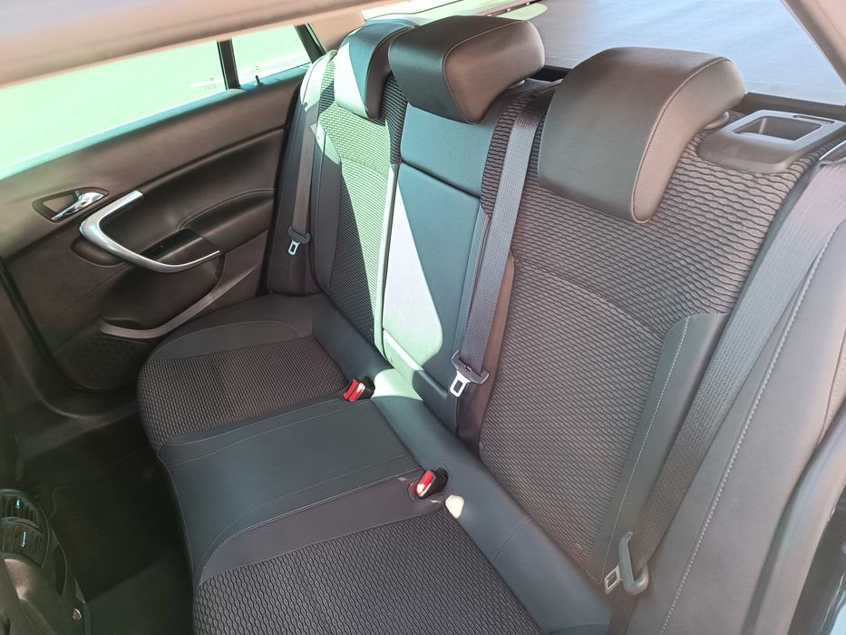 Opel Insignia ST 1.6 CDTi 136cv