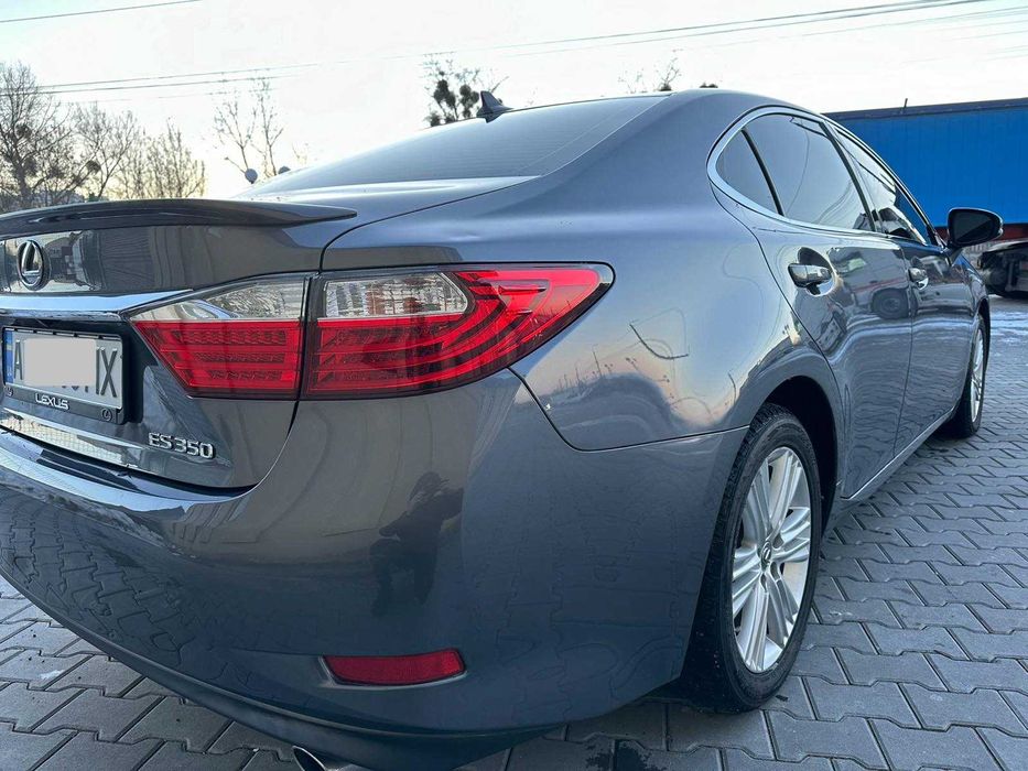 Продам Lexus ES 350